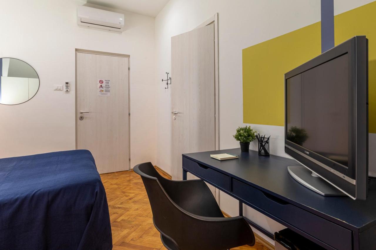 Lovely Guest-Room With Private Bathroom ตรีเอสเต ภายนอก รูปภาพ